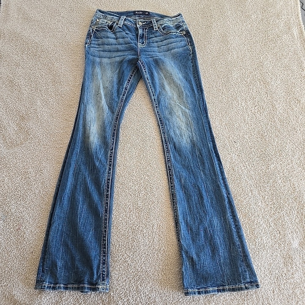 Miss Me Jeans 29 Embroidered Embellished Mid Rise Bootcut Dreamcatcher Pocket